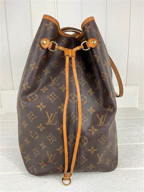 bolso louis vuitton cruzado|louis vuitton neverfull pouch strap.